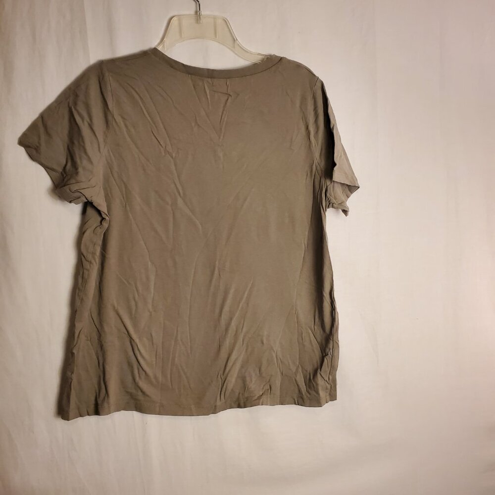ACDC "High Voltage" Short Sleeve Green/Olive T-shirt Womens Sz XXL - Picture 6 of 7